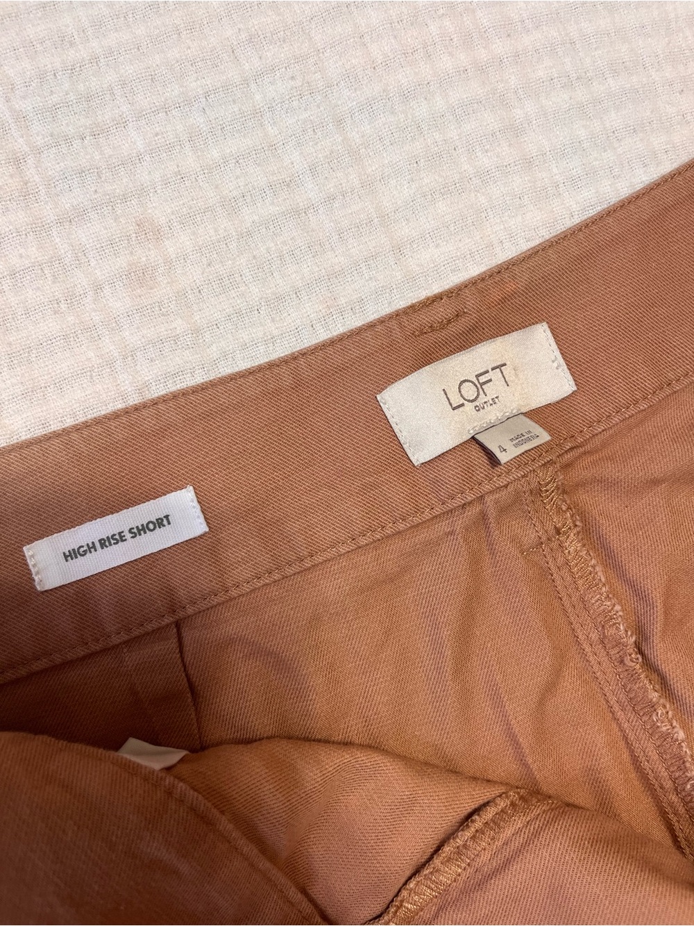 LOFT High Rise Shorts - Picture 3 of 6